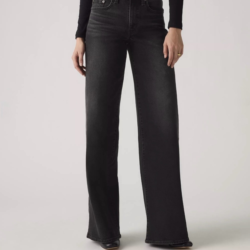 Levi's Ribcage Wide-Leg Black Washed Jeans